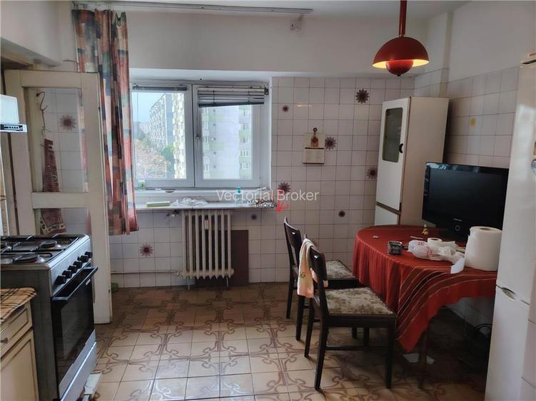 Apartament 3 camere zona Ion Mihalache cu Turda constructie 1984 - 23