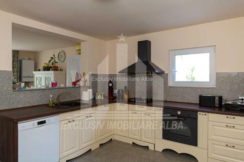 Casa individuala | Piscina incalzita | 220 mp | 500 mp teren | Ciugud - 3