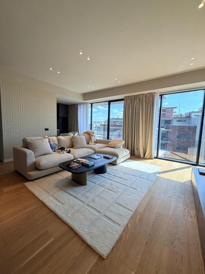 Inchiriere 3 Camere One Herastrau Vista