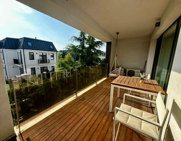 Vanzare apartament generos cu 3 camere/terasa 40mp Iancu Nicolae - Cambridge