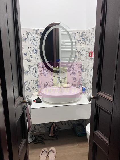 Vanzare apartament 3 camere Piata Alba Iulia adiacent, cu parcare