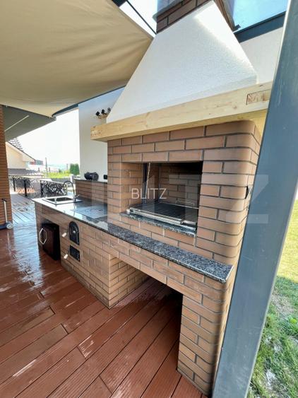 Casa de vanzare, 244 mp, strada Sfantul Stefan - 10