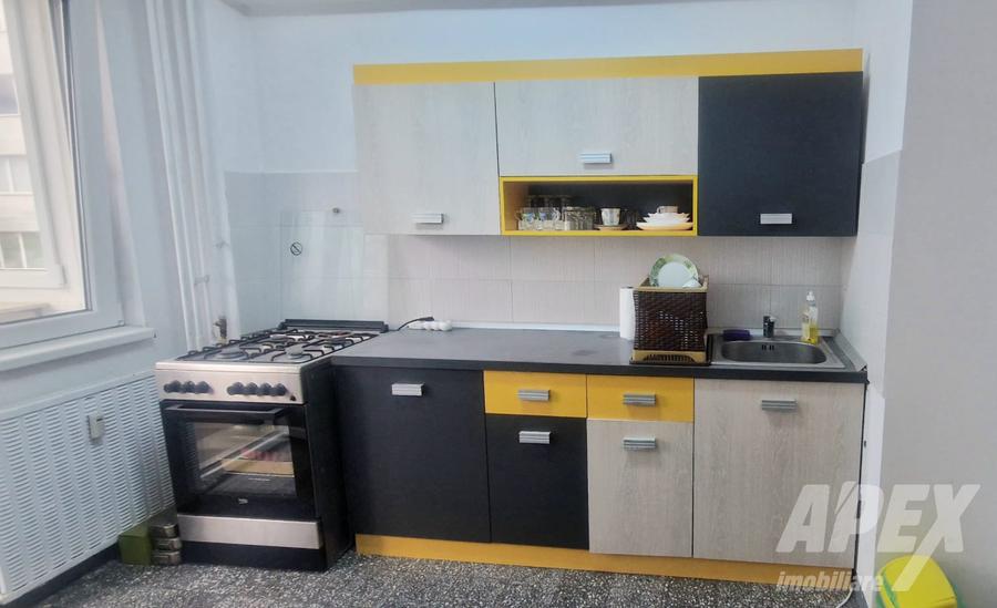 3 camere decomandat | 5 min Metrou 1 Decembrie 1918  | Etaj 6/8-decomandat cf 1