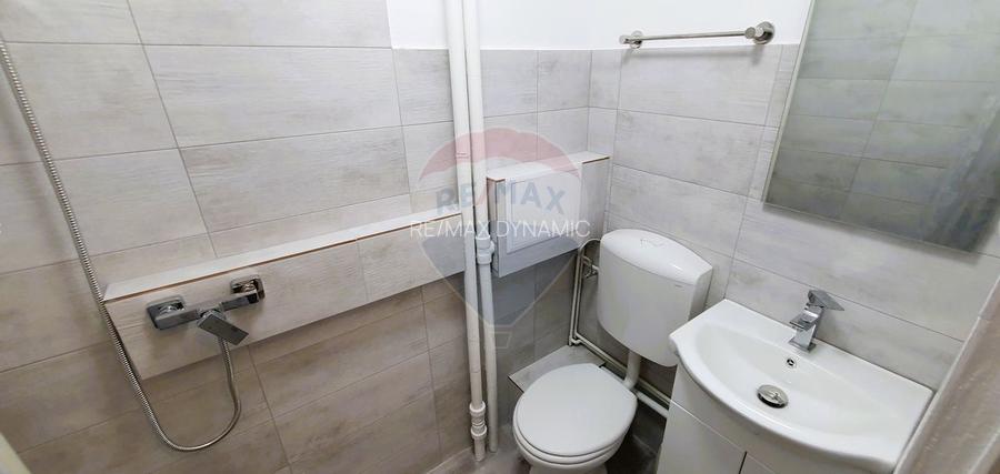 Garsoniera de inchiriat in zona centrala, etaj 2. Renovată de curând. - 6