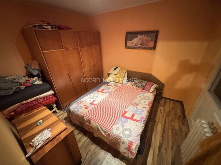 Apartament 2 camere zona Km 4 5 - 4