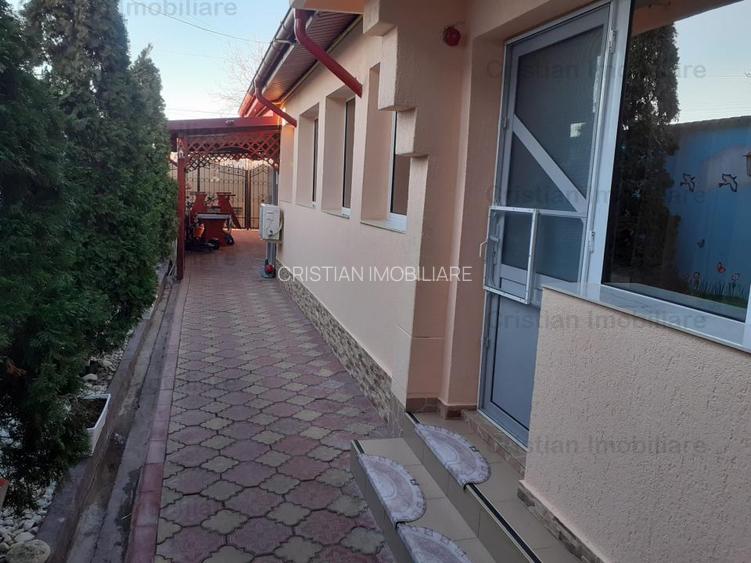 VILA 2018  P+M + SPATIU COM  Chercea 400mp utili , 256mp teren Mobilata - 2