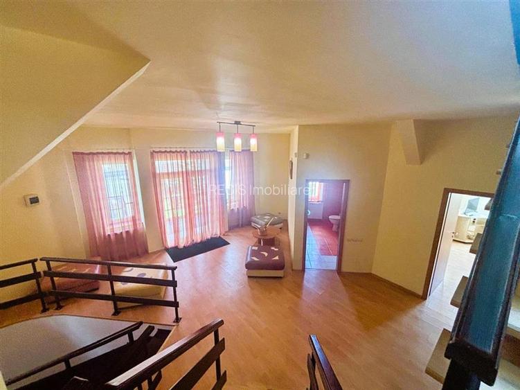 Vila Impunatoare cu Piscina pentru Familie sau Investitie Turistica - 29