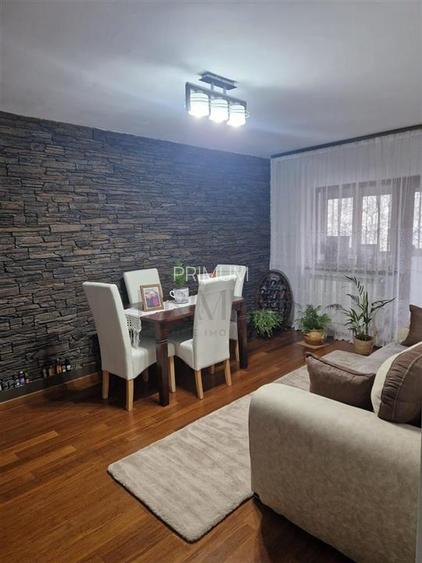 FABRIC - BABA DOCHIA - 4 CAMERE - 2 BAI - 2 BALCOANE - CENTRALA PROPRIE - CLIMA - 5