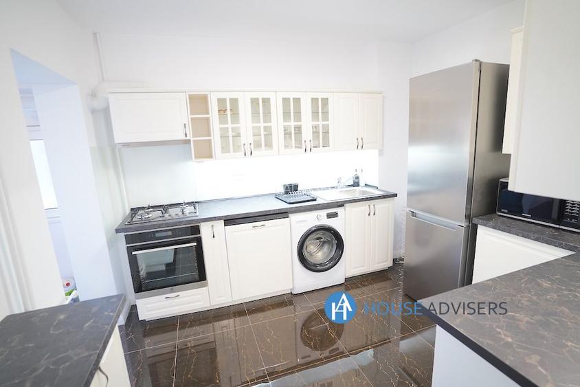 Inchiriere apartament 4 camere Universitate - 11