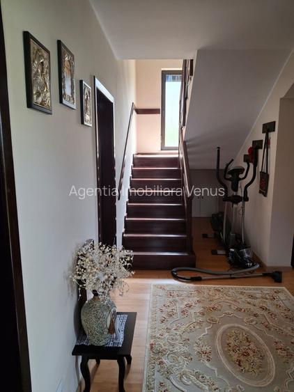 Casa cu etaj la Hudum - 8