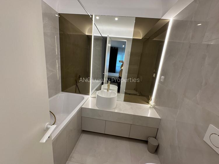 INCHIRIERE APARTAMENT 3 CAMERE - PARCARE INCLUSA - ZONA PIPERA - 8