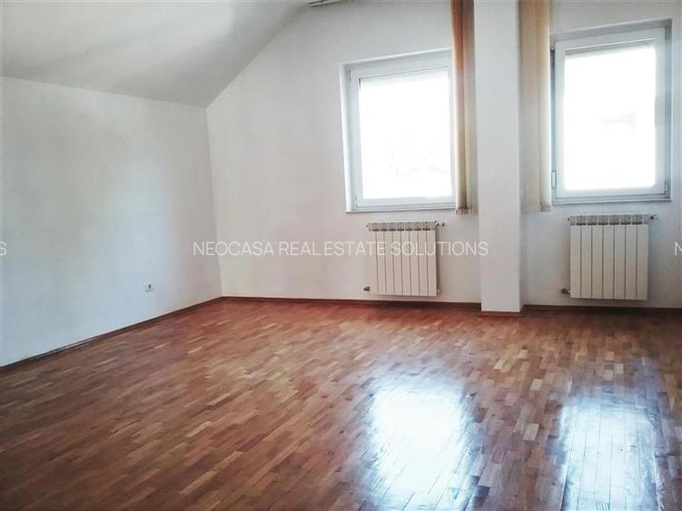 IANCU NICOLAE, S+P+1, 6 CAMERE, 410 MP, PISCINA, CURTE SUPERBA! - 9