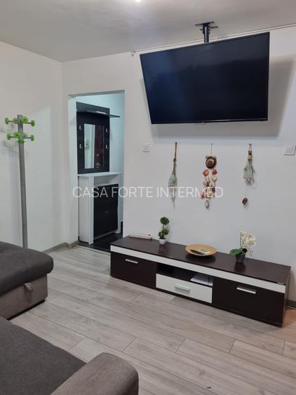 Apartament 2 camere Tomis Nord  65000 euro - 2