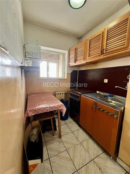 RECO Garsoniera zona Rogerius - 2