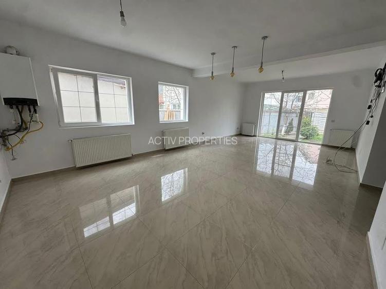 Vila individuala 2019,renovata 2025,P+1+M,5 camere,3 bai,su 180 mp, teren 460 mp - 2