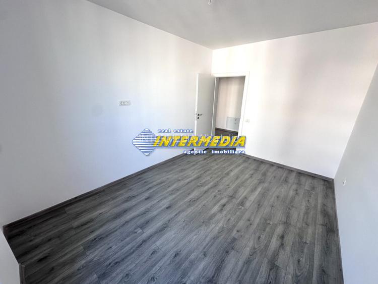 Apartament 3 camere  | 1 Baie | 1 Balcon | 60 mp. | Bloc NOU | Lift  | Central I - 2