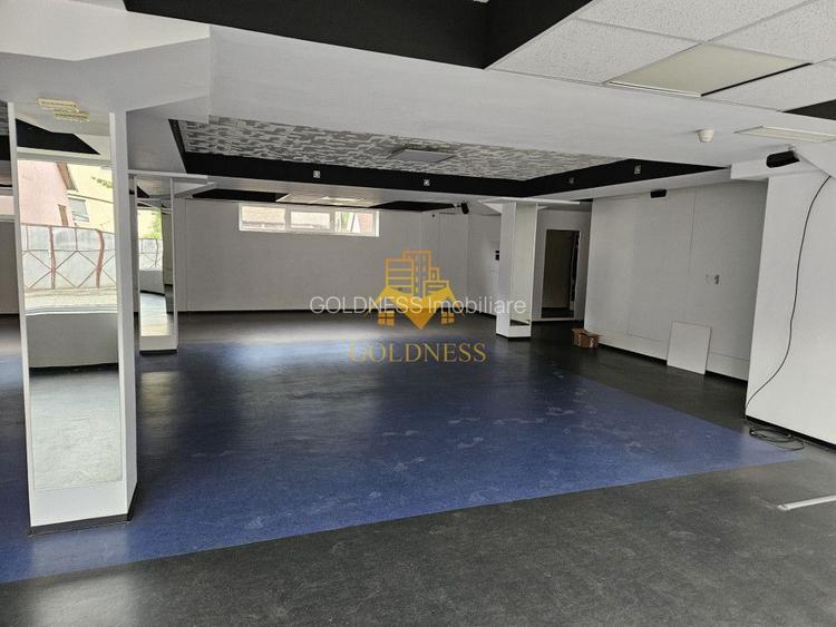 Spatiu comercial, 248 mp, parcare, Zona Centrala, Campeni, Jud. Alba - 3