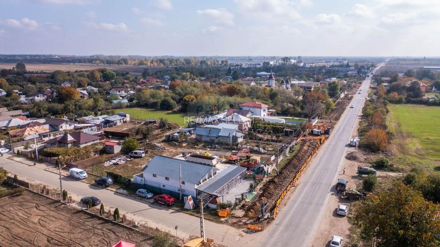 Vanzare  casa cu restaurant, terasa si teren intravilan liber - Titu - 8