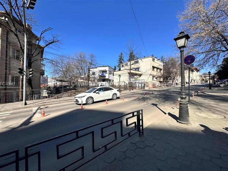 Spatiu comercial de la 75mp la 151mp, parcare, intersectie zona garii - 27