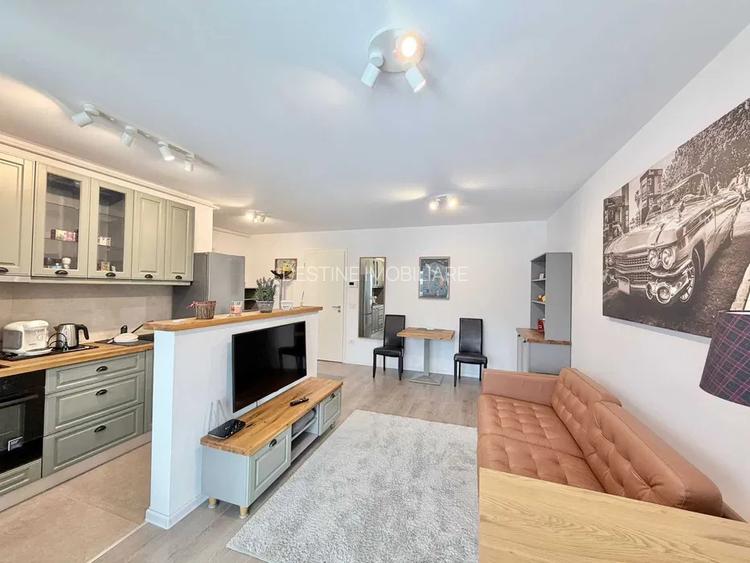 Studio la etaj intermediar, cu balcon si loc de parcare, situat in Kasper Coresi - 2