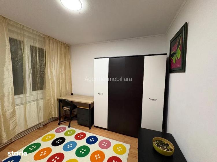 3 Camere Aparatorii Patriei - 76mp - Centrala - 2 balcoane Parter - 6