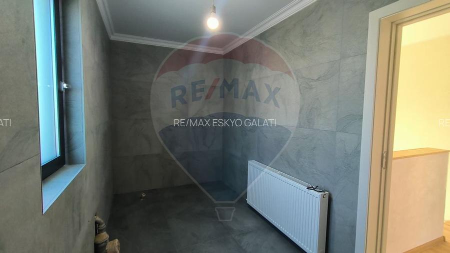 Casă de vânzare | 155 mp | 321 mp teren Zonă Port - Galați - 14