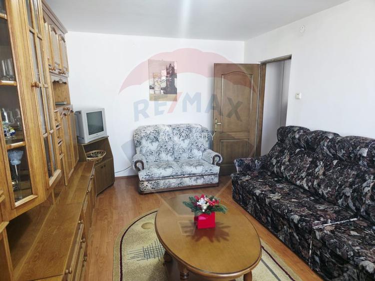 Apartament cu 2 camere de închiriat în zona Central - 19
