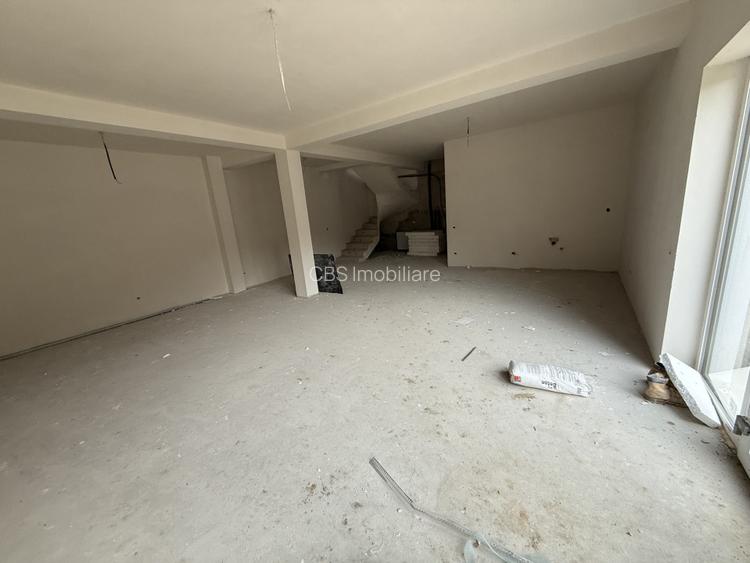 Duplex de vanzare in Floresti ,zona Manastirii Taut 120mp utili teren 250mp  - 19