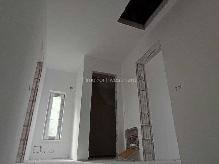 Sanandrei, Duplex pe Etaj, Drum Asflatat, Bucatarie Separata - 16