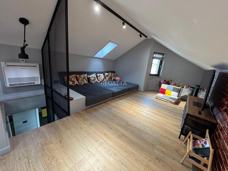 VILA COCHETA CU TEREN GENEROS,  PANOURI FOTOVOLTAICE 11KW SI GARAJ - 38