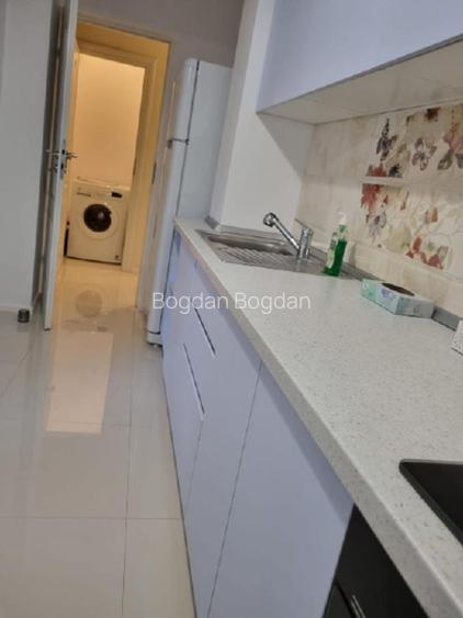 Unirii, Fântâna mare, particular - 13