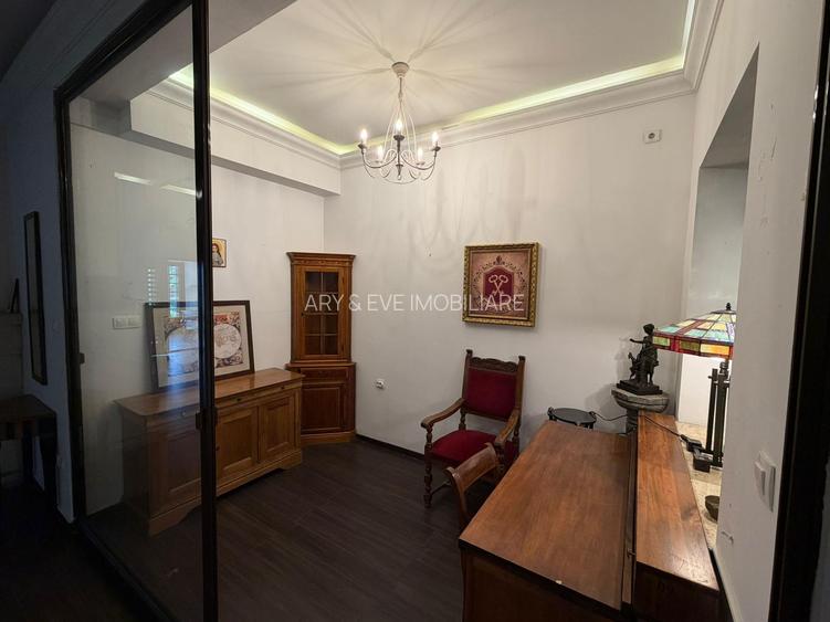 Vilă/Conac 18 Camere | Teren 2.450mp,Piscină Ideal Clinică, Școală,Evenimente - 11
