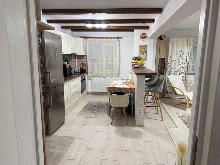 Apartament de vanzare in zona Tolstoi Alba Iulia - 2