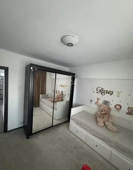 3 camere – Piața Muncii, 85 mp, 2 băi, centrală, parcare, 8 min metrou - 5
