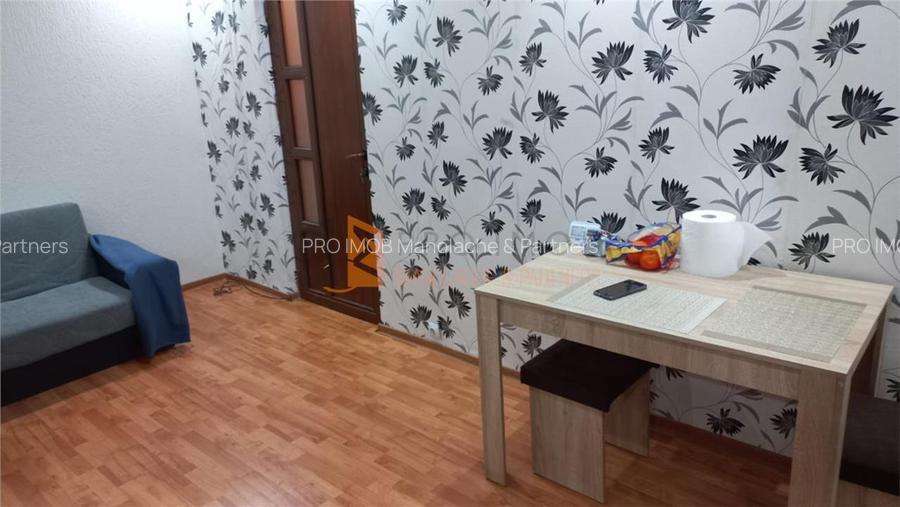 Apartament 2 camere cf 1 semidecomandat zona Micro 3 - 2