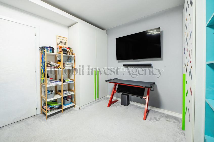 Duplex P+1+M cu grădină proprie, terasă și acces la piscină. - 13