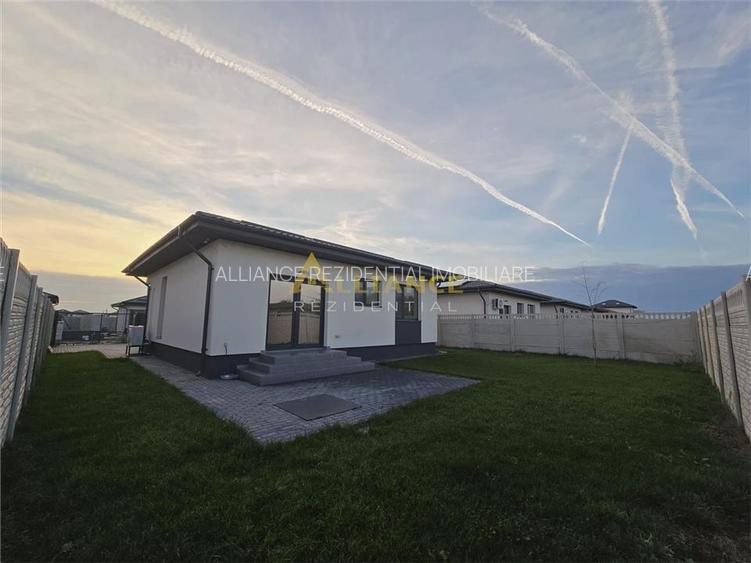 CASA 134.990Eur - COMUNA BERCENI - 3 Camere 2 BAi - 6