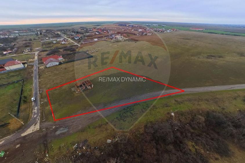 Teren generos cu două fronturi, Frumușeni – zonă în dezvoltare - 2