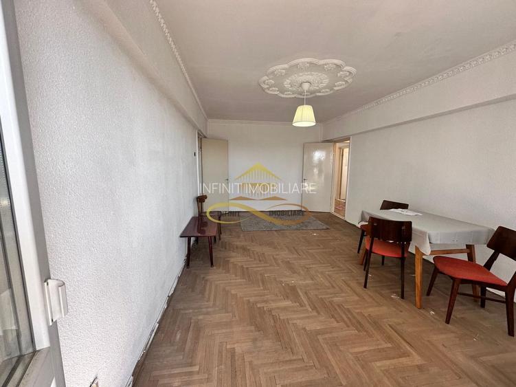 Apartament 3 camere decomandate – Strada 9 Mai Bacau - 4