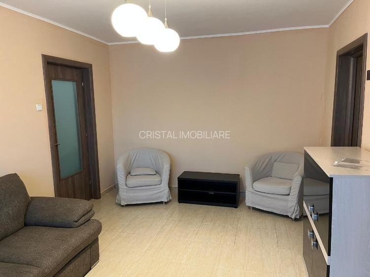 De închiriat apartament 2 camere Tineretului - 2