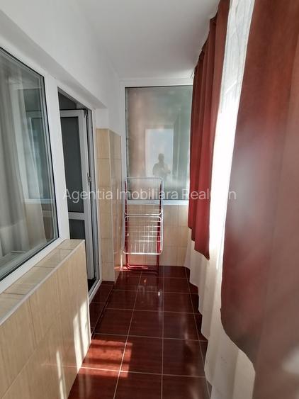 Apartament 2 camere p 4 Traian zona 24 Trepte - 17