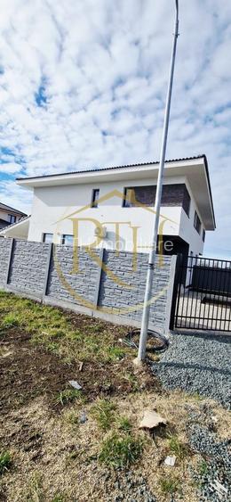 🏡 Duplex modern 5 camere în Giarmata Vii | 123 mp utili |290 mp teren. - 17