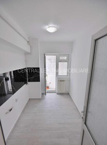 Decebal Piața Alba Iulia - 4