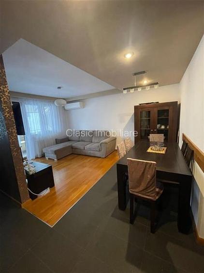 Inchiriere apartament 3 camere bloc tip vila in Andrei Muresanu- zona Engels - 3