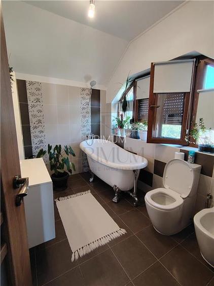 Comision 0 - Ghiroda - Casa individuala - garaj - dormitor la parter - bucatarie - 22