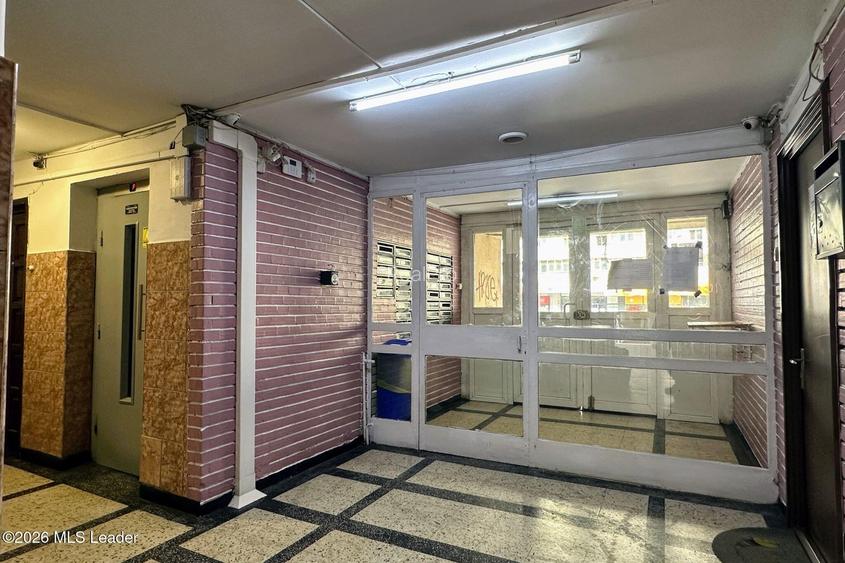 Obor langa metrou, 3 camere 77.35 mp total, anvelopat, creditabil - 13