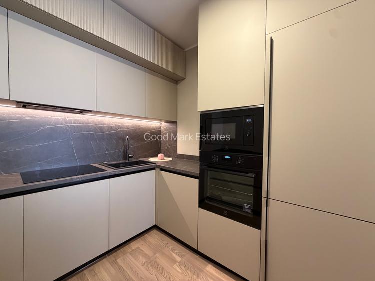 3 Camere | Renovat - Mobilat | Loc de Parcare Inclus - 9