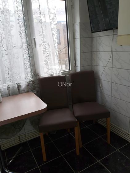 Apartament 2 camere, 2 balcoane, baie cu geam | ETAJUL 1 | bloc 1982 - 9