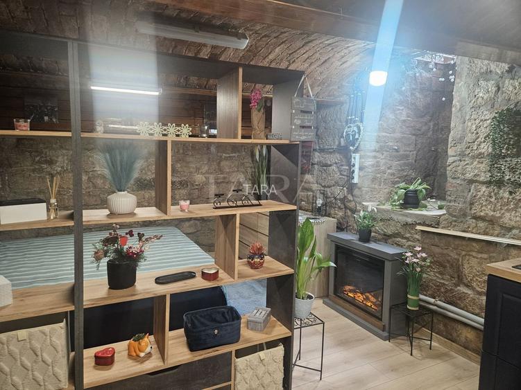 Garsonieră modernă, renovată complet, zona Centrala - 2