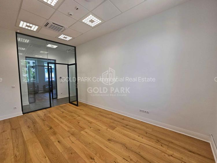 Cladire de Birouri - Zona Centrala - Terase / Locuri de Parcare - 2